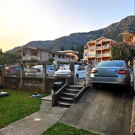 Apartments Skala Sutomore Luaran gambar