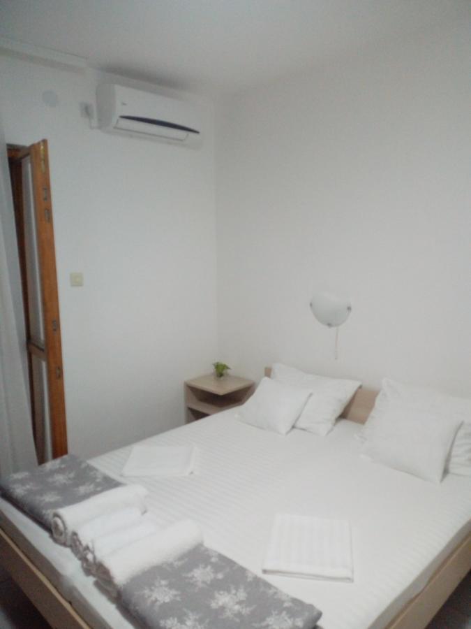 Apartments Skala Sutomore Luaran gambar